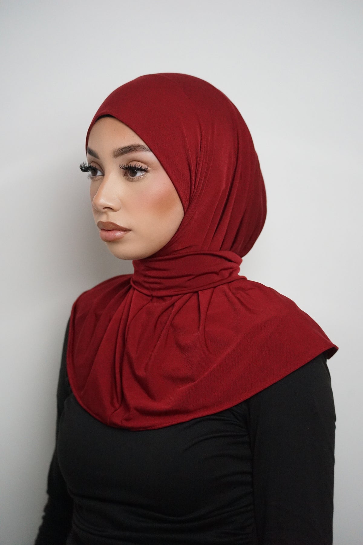 BURGUNDY INSTANT HIJAB