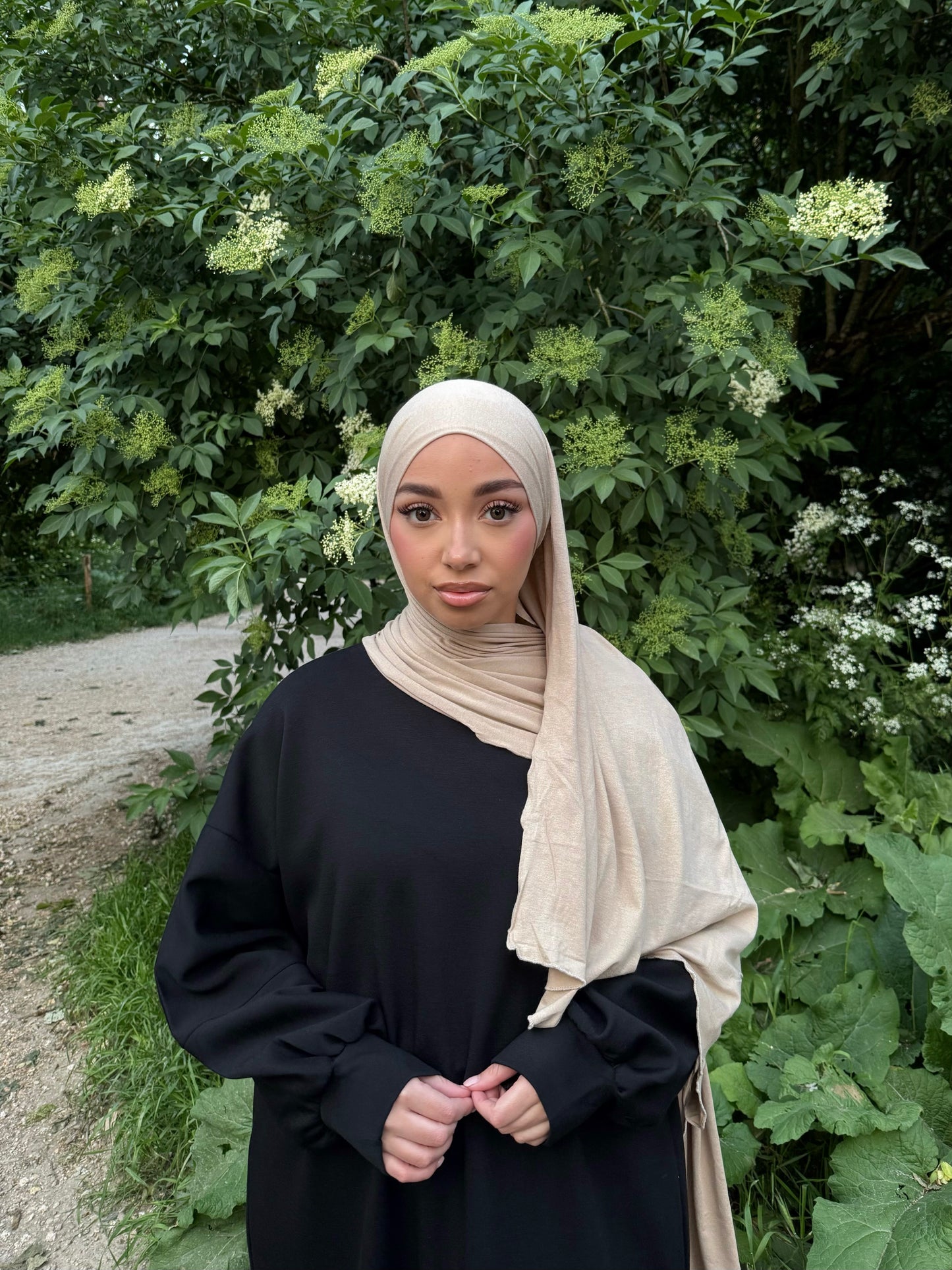 BEIGE INTEGRATED UNDERSCARF JERSEY HIJAB
