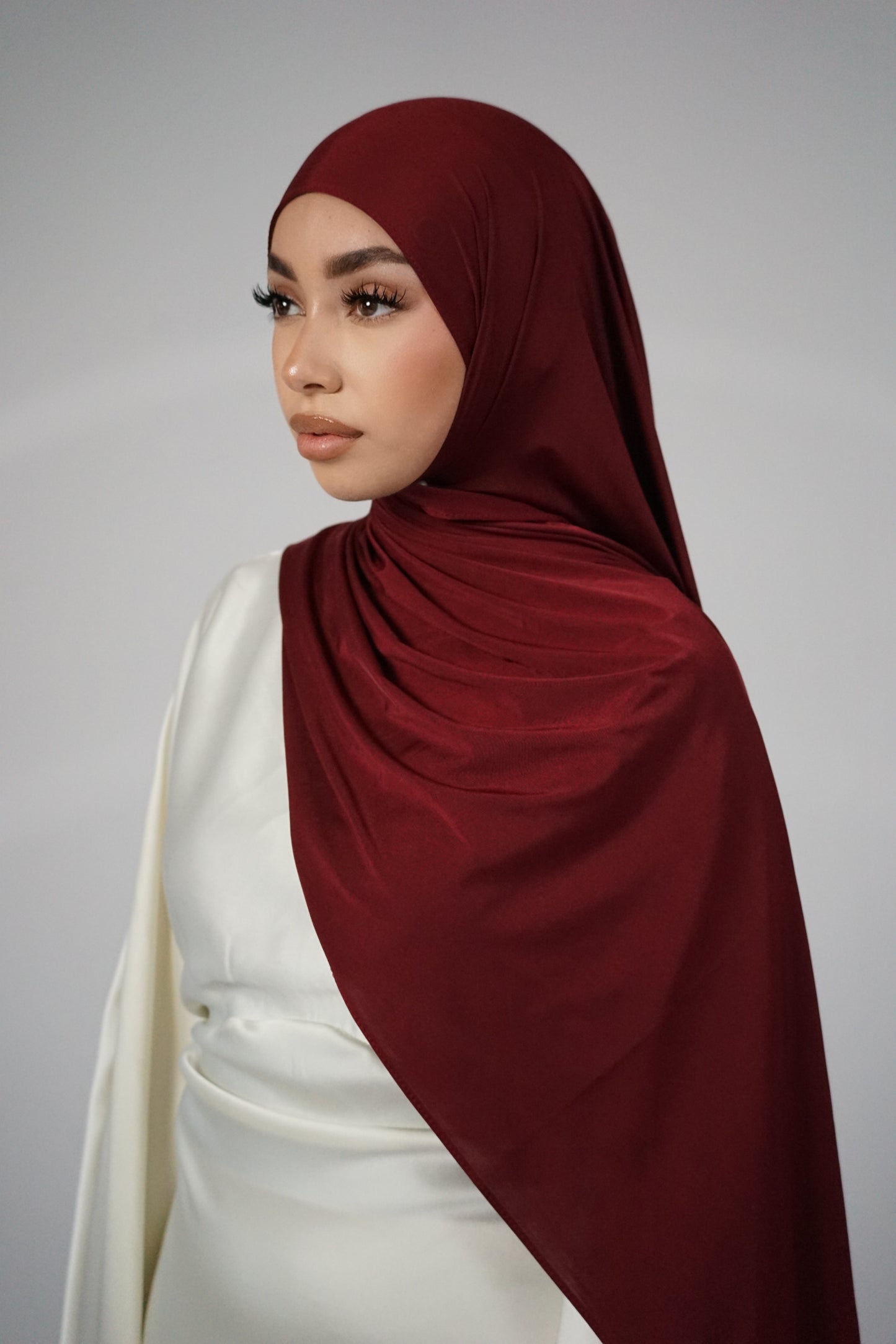 BURGUNDY LIQUID JERSEY HIJAB