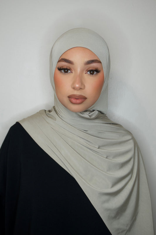 CHALK BEIGE LIQUID JERSEY HIJAB