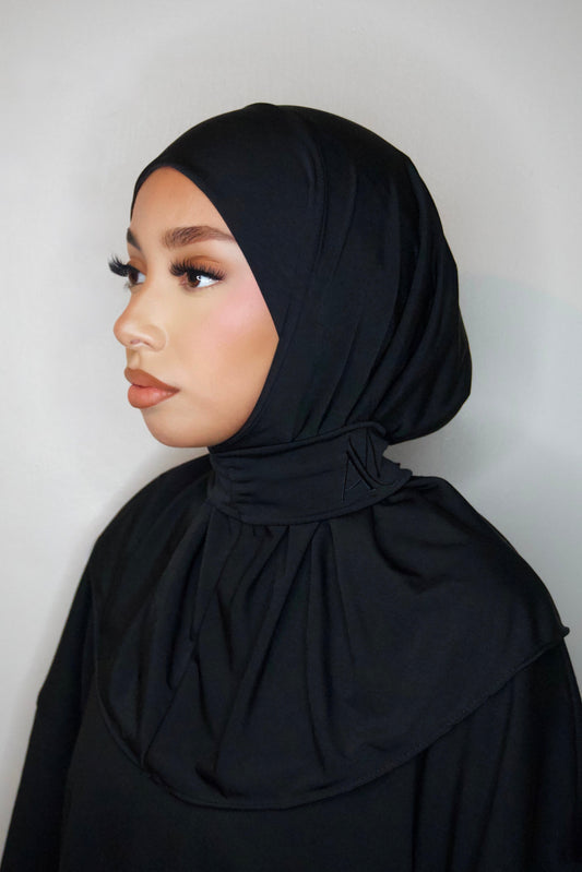 BLACK BUTTON INSTANT HIJAB