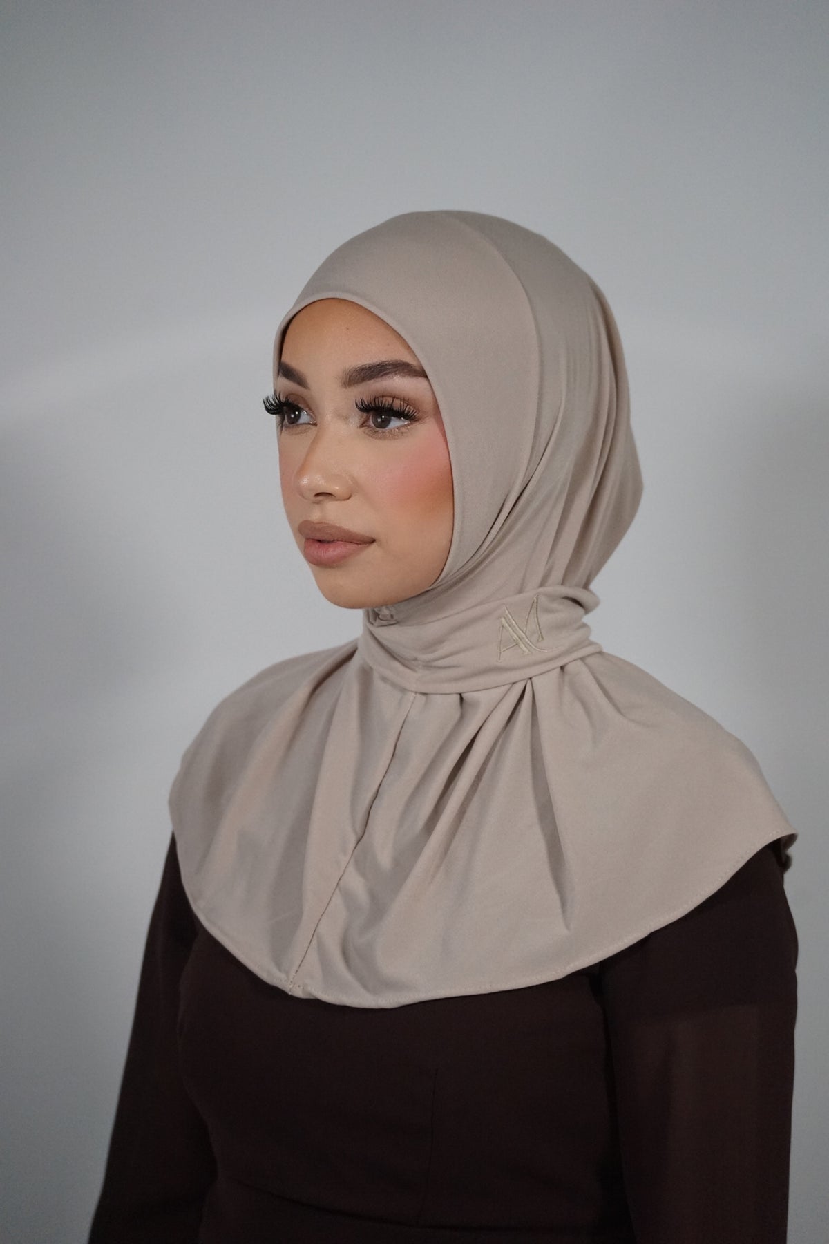 BEIGE INSTANT HIJAB